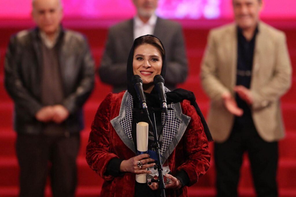 برندگان سیمرغ بلورین بهترین بازیگر نقش مکمل زن در جشنواره فیلم فجر